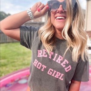 {Plus} 3XL Retired Hot Girl Tee NWT